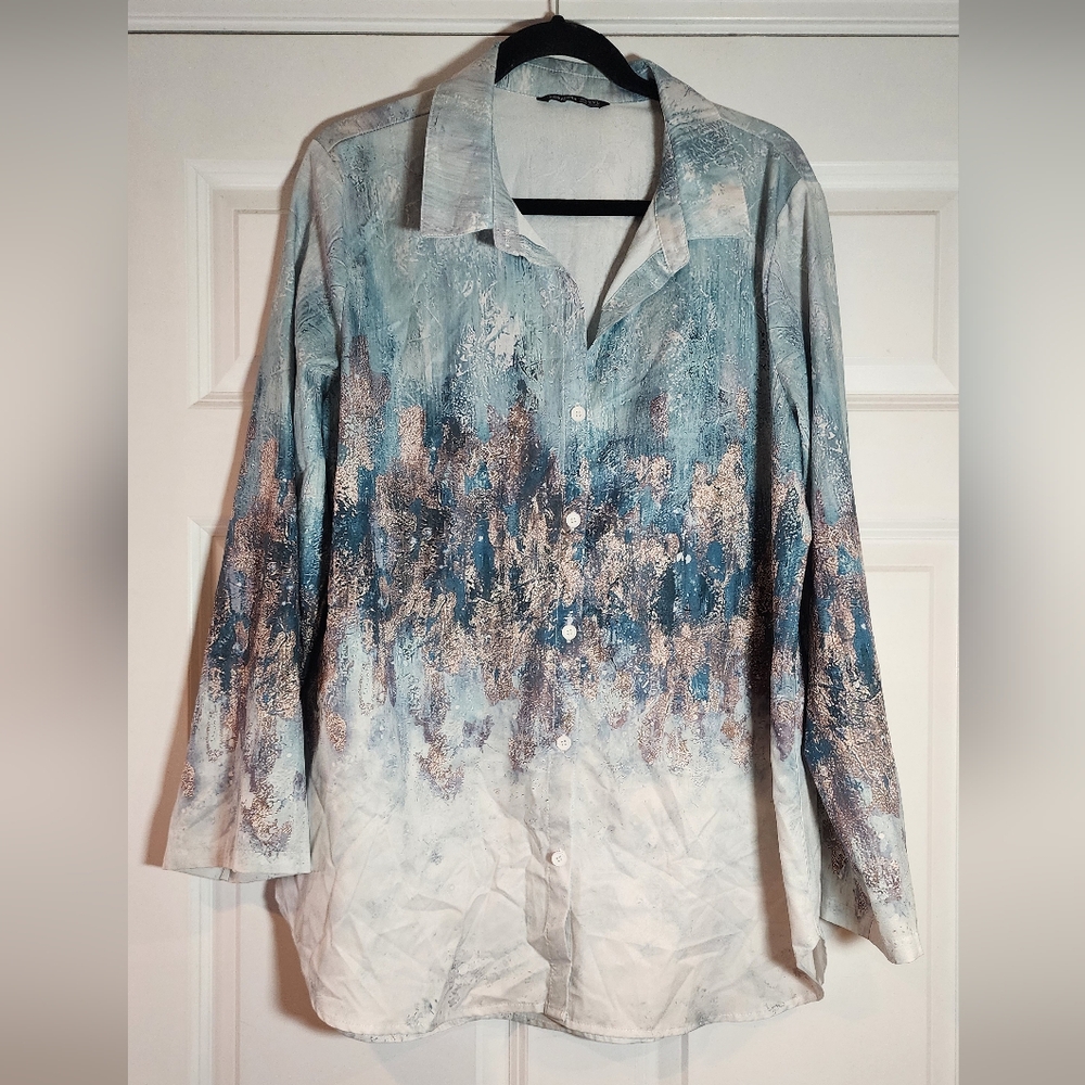 Noracora Lightweight Blue And White Button Up Blouse XXL